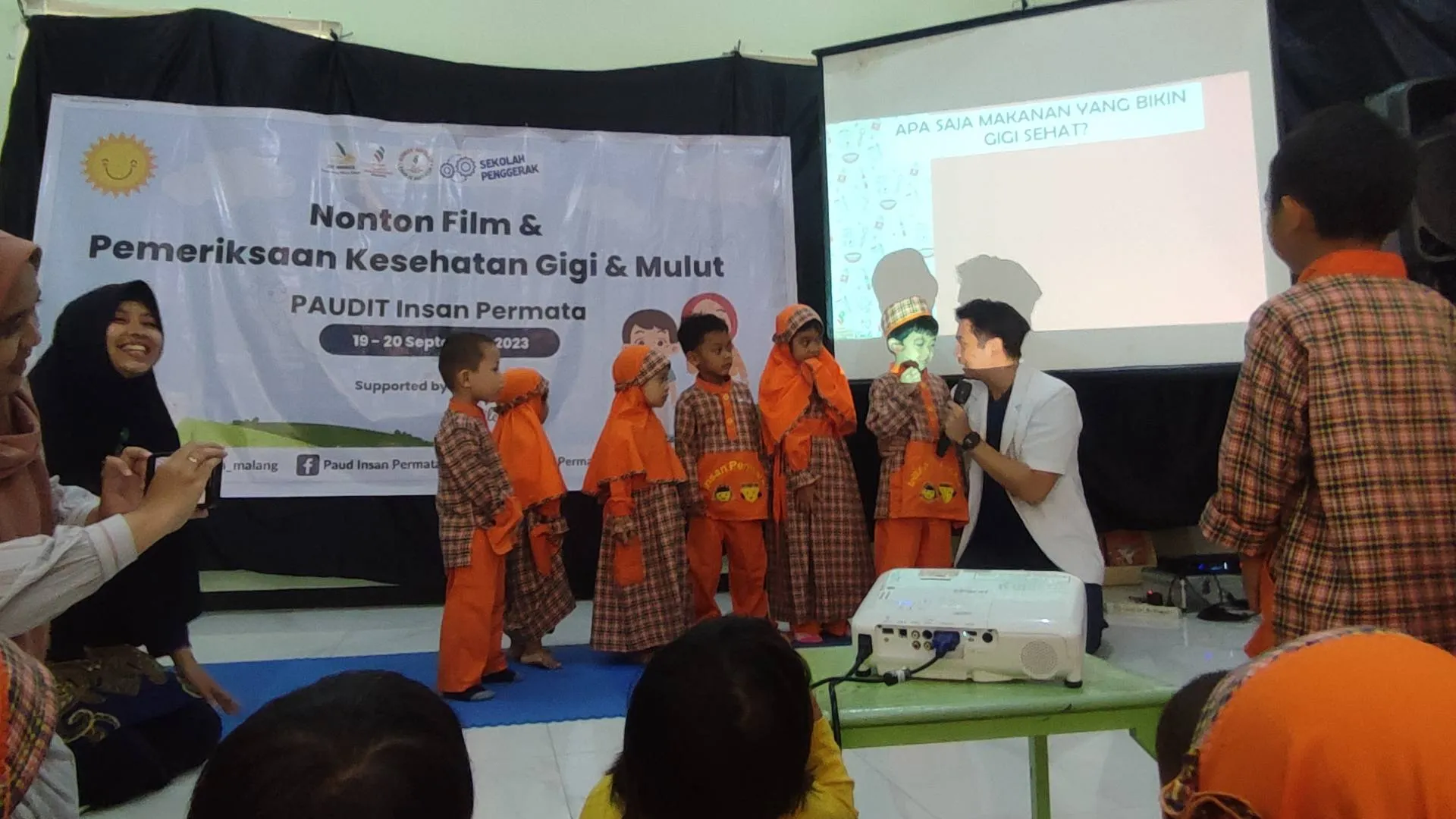 Edukasi Kesehatan dan Pemeriksaan Gigi Rutin PAUDIT Insan Permata